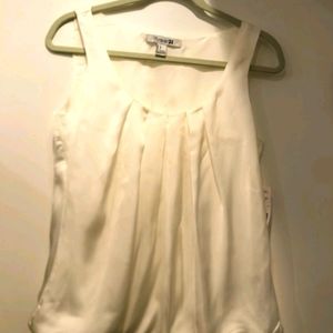 COPY - Beautiful New, Forever 21 Satin Top